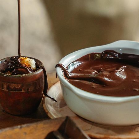 Bonding Coffee Roaster Cafe & Hotel Кепос Екстериор снимка