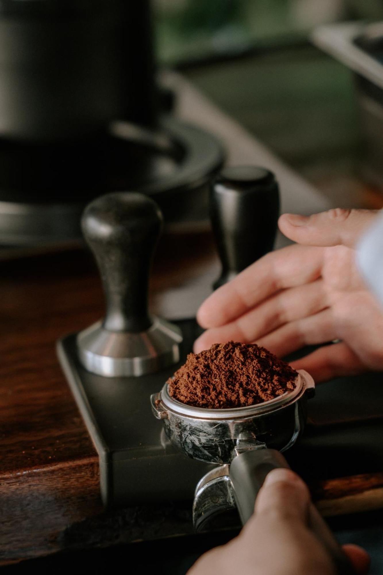 Bonding Coffee Roaster Cafe & Hotel Кепос Екстериор снимка